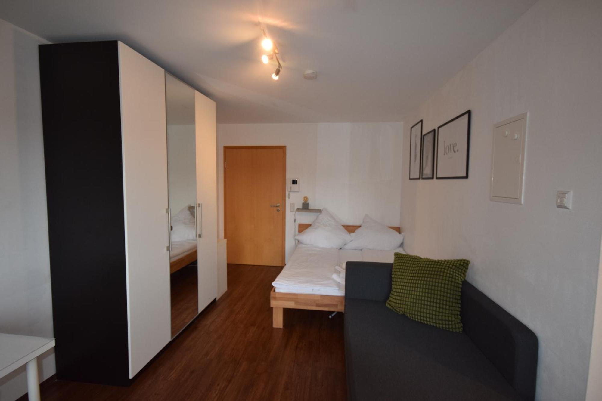 Nestwerk Komfort R23-12 - Balkon, Arbeitsplatz & Zentrumsnah Biberach an der Riß 외부 사진